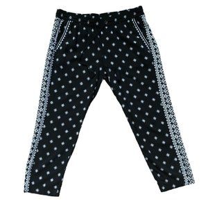 Old Navy Capri Pants Black & White Pattern EUC Med